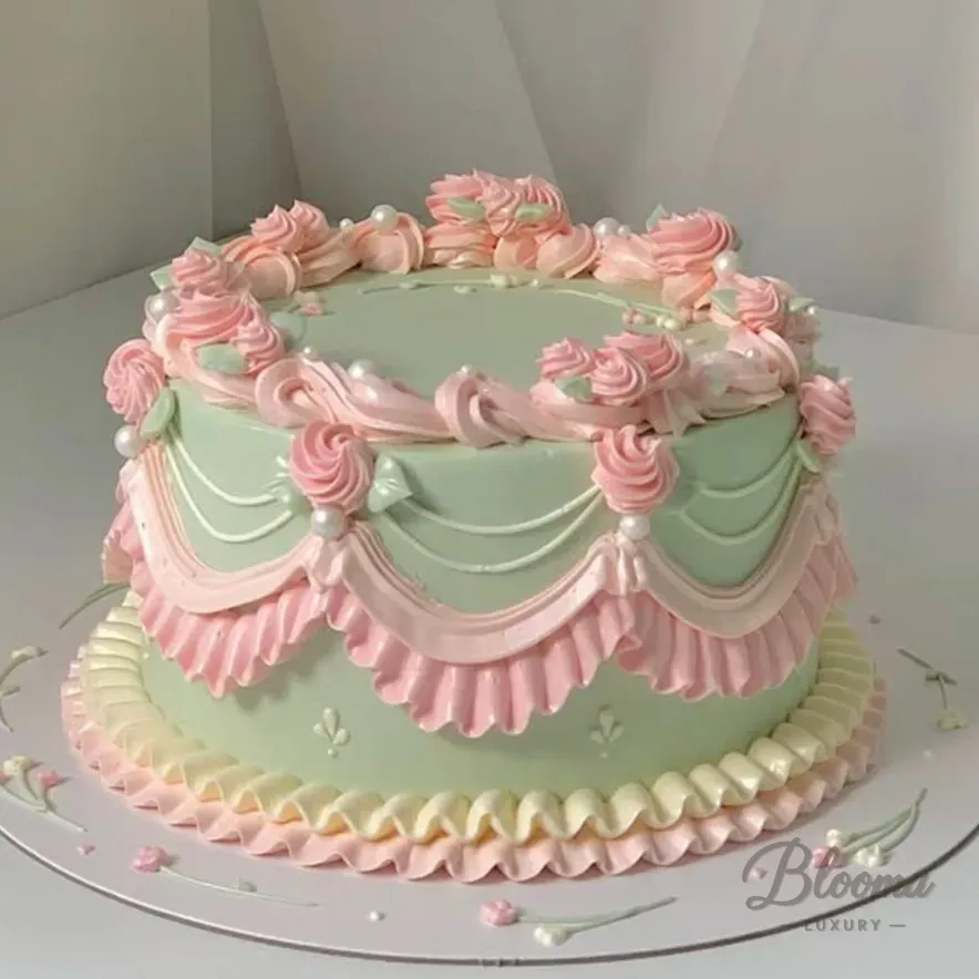 Fancy Nancy Cake – Luxury Vintage Pastel Charm