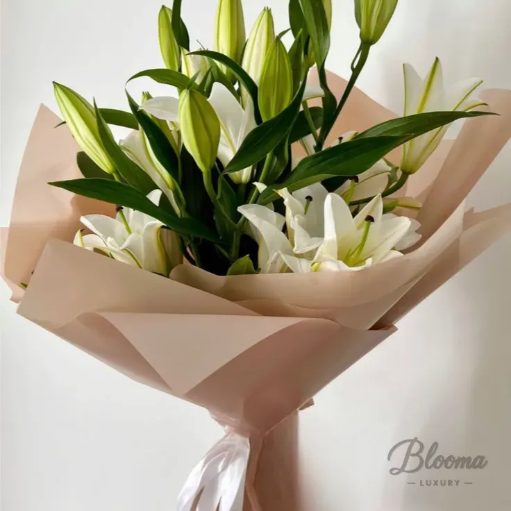 Soft Nude Lily Bouquet