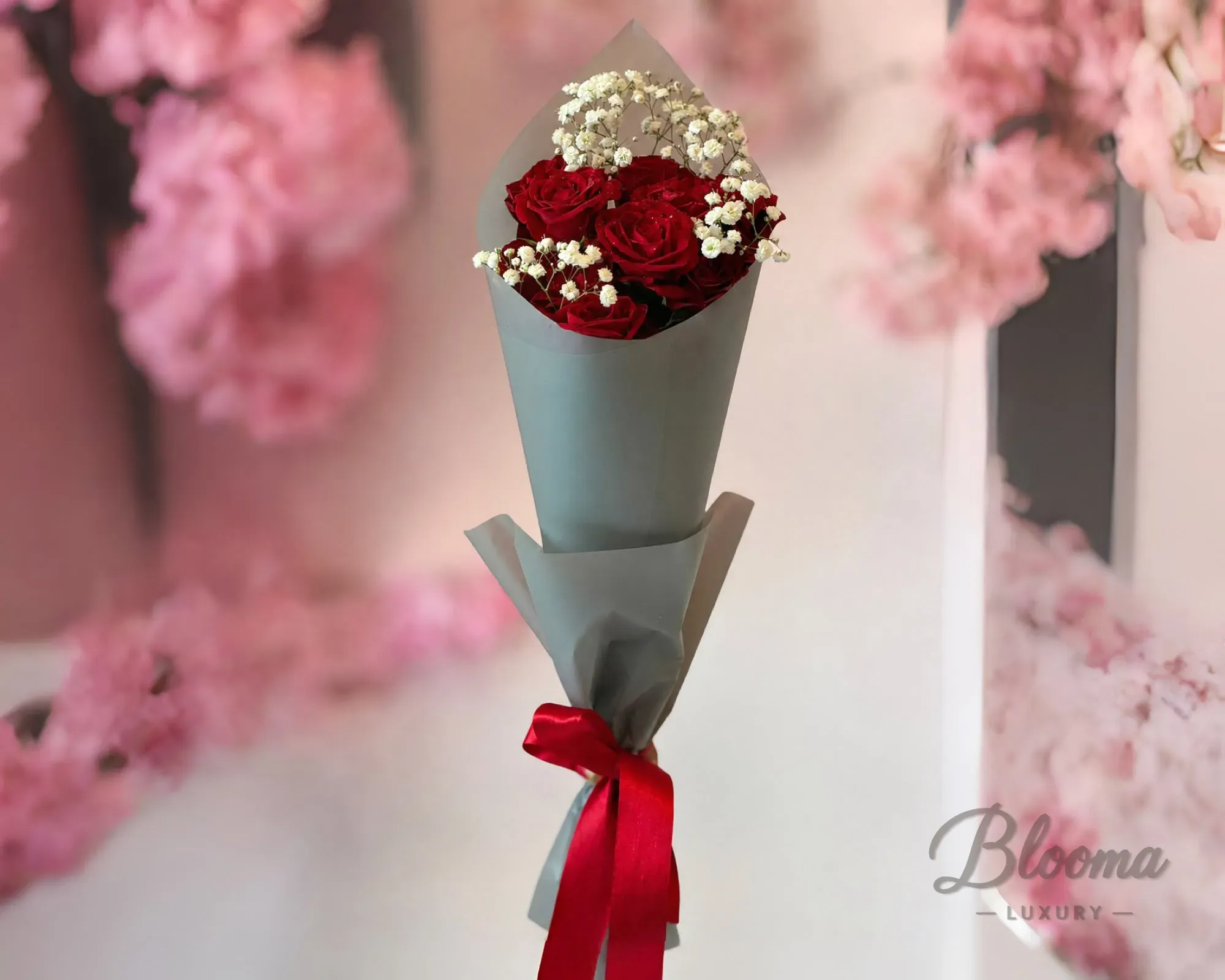 Red Baby Roses Mini Bouquet -10