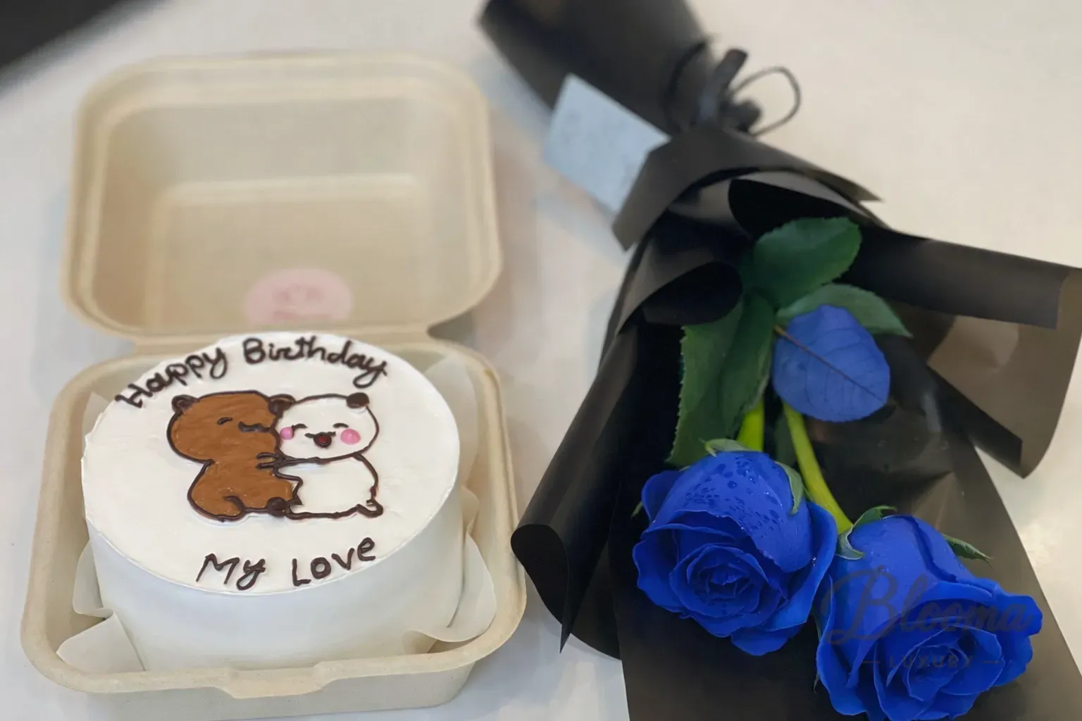 Blue Love Bloom Combo (Perfect For 1–2 Persons)