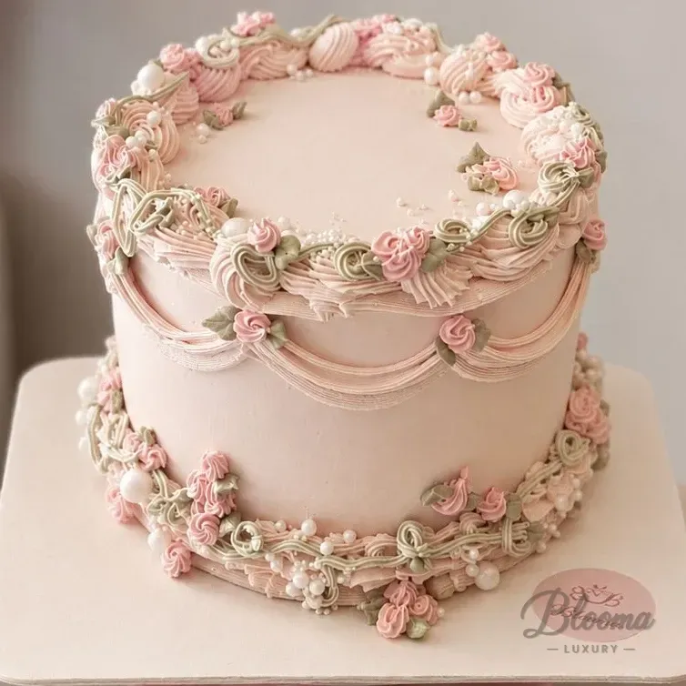 Fancy Nancy Cake – Luxury Vintage Pearl Blush Cake