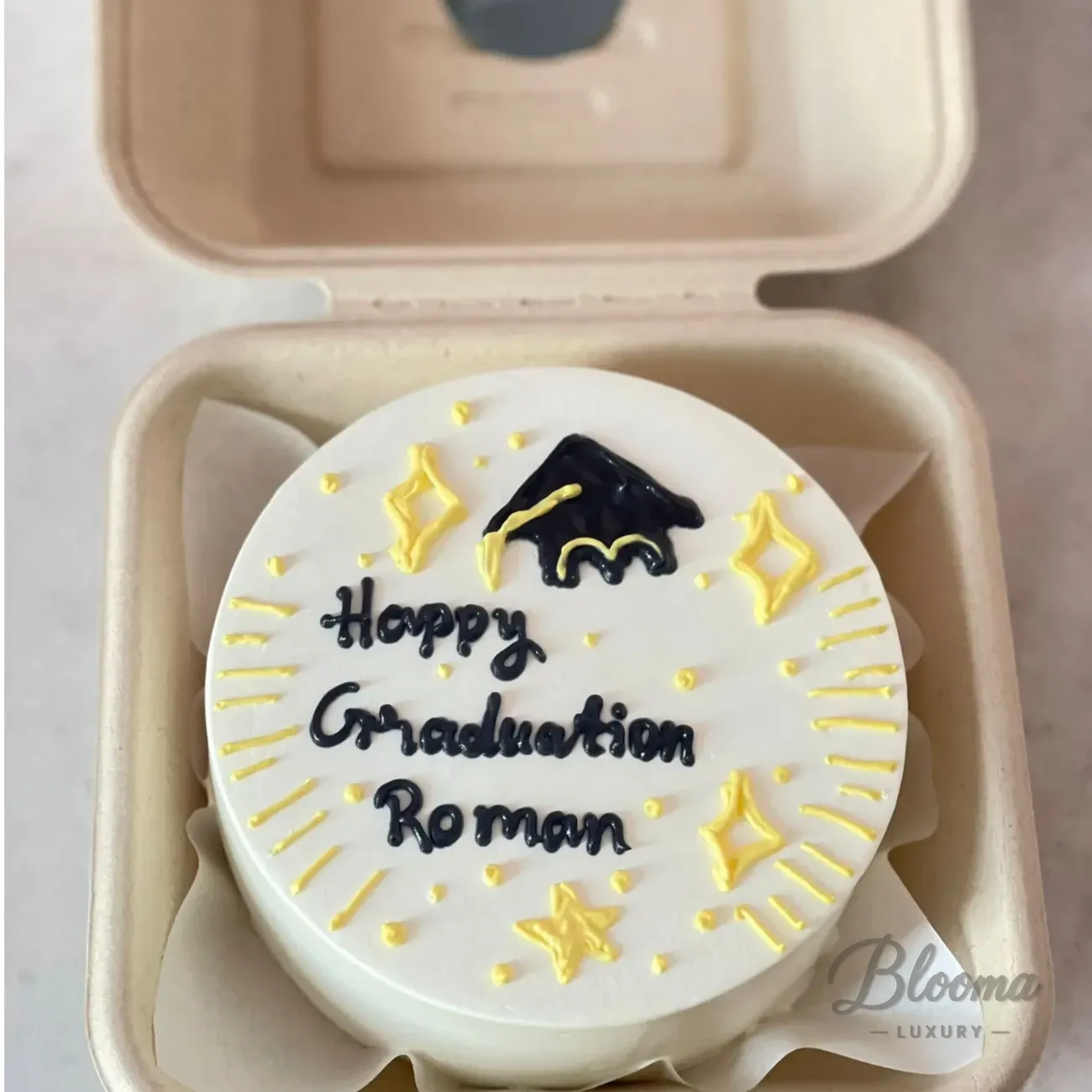 Graduation Bento - NO 1 - Small Cake For 1 To 2 Persons